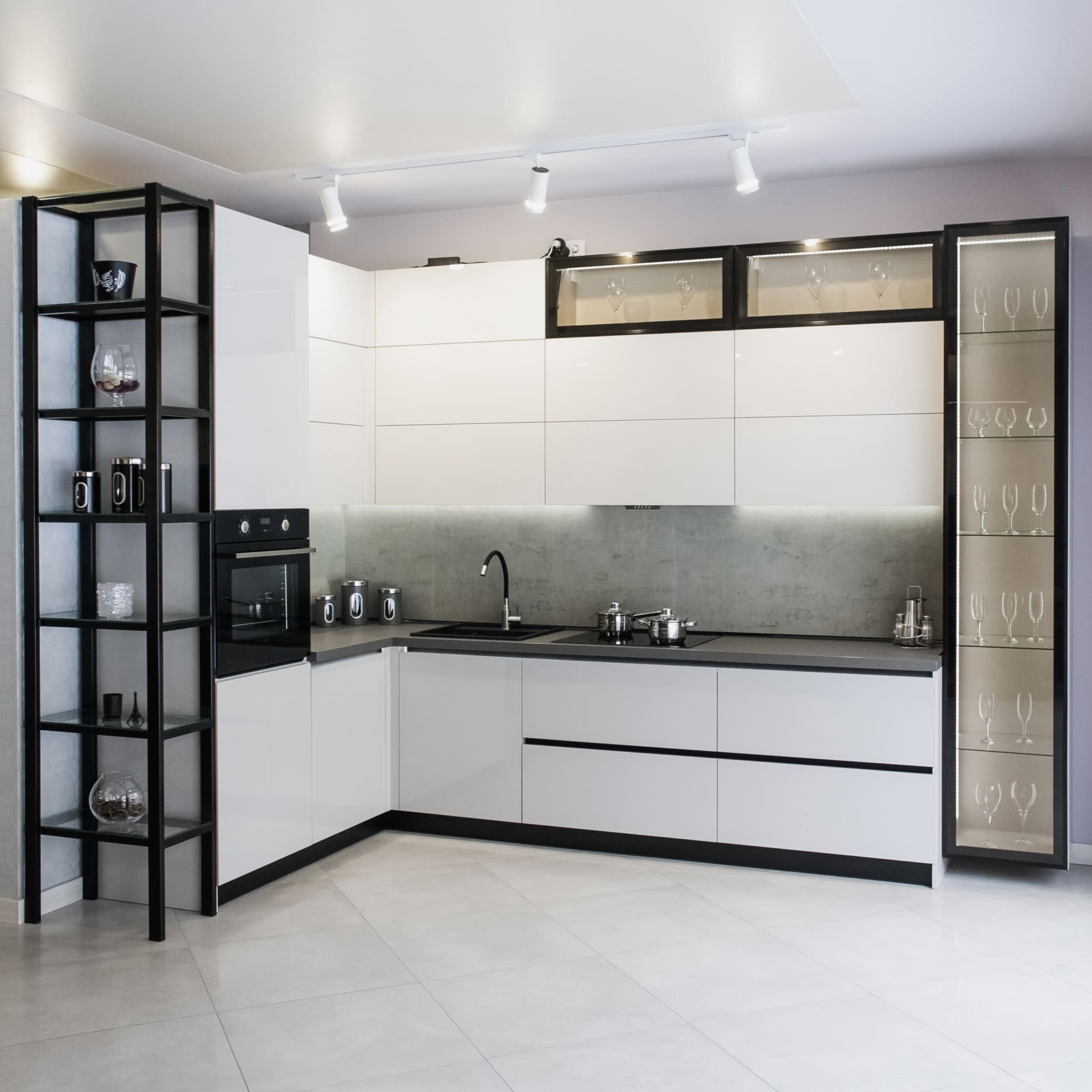 Modern Kitchen Slide 2